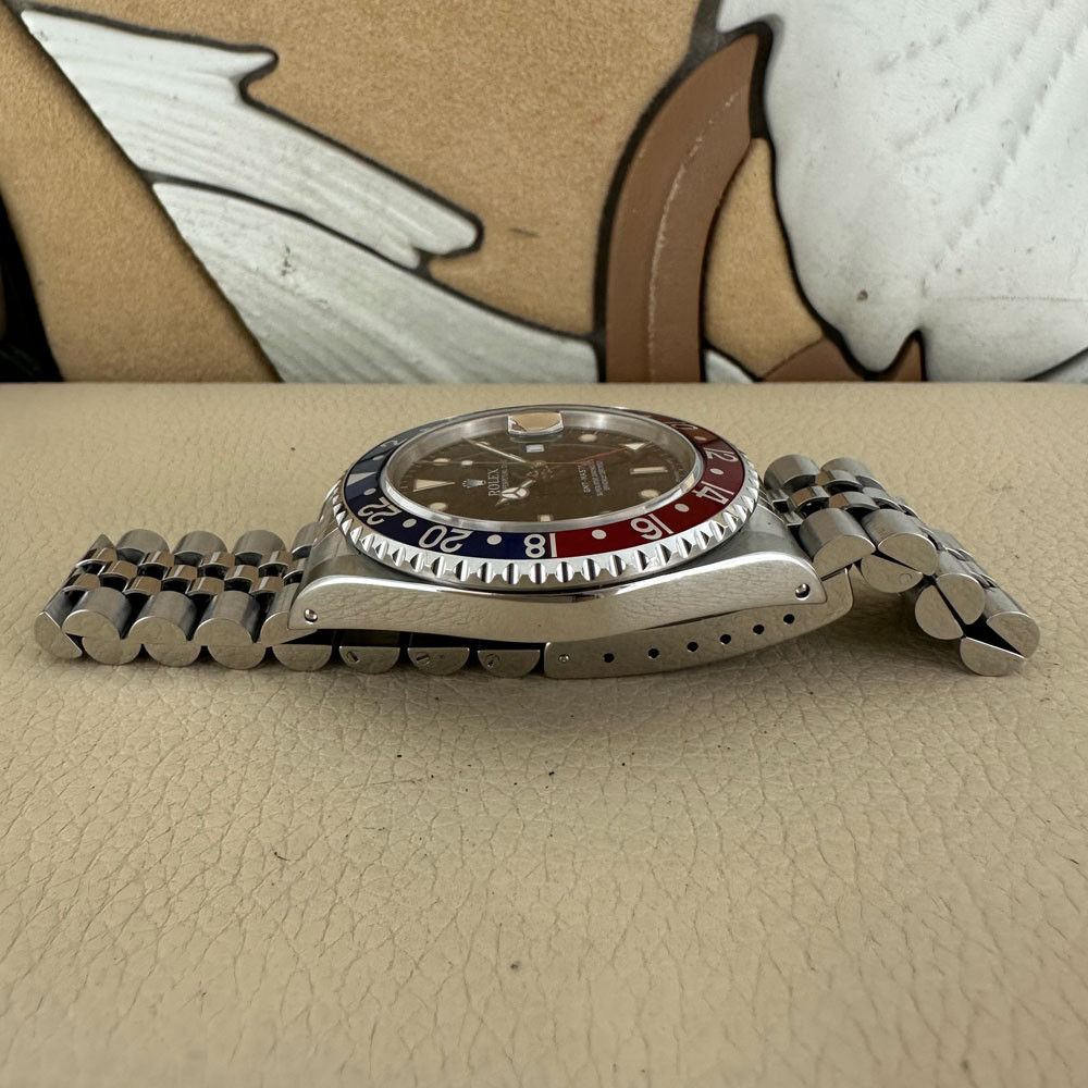 Rolex GMT-Master Pepsi Jubilee 16700 12