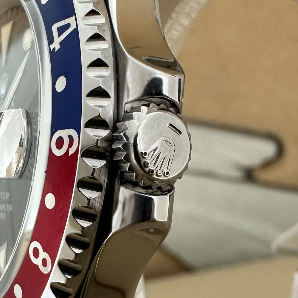 Rolex GMT-Master Pepsi Jubilee 16700 4