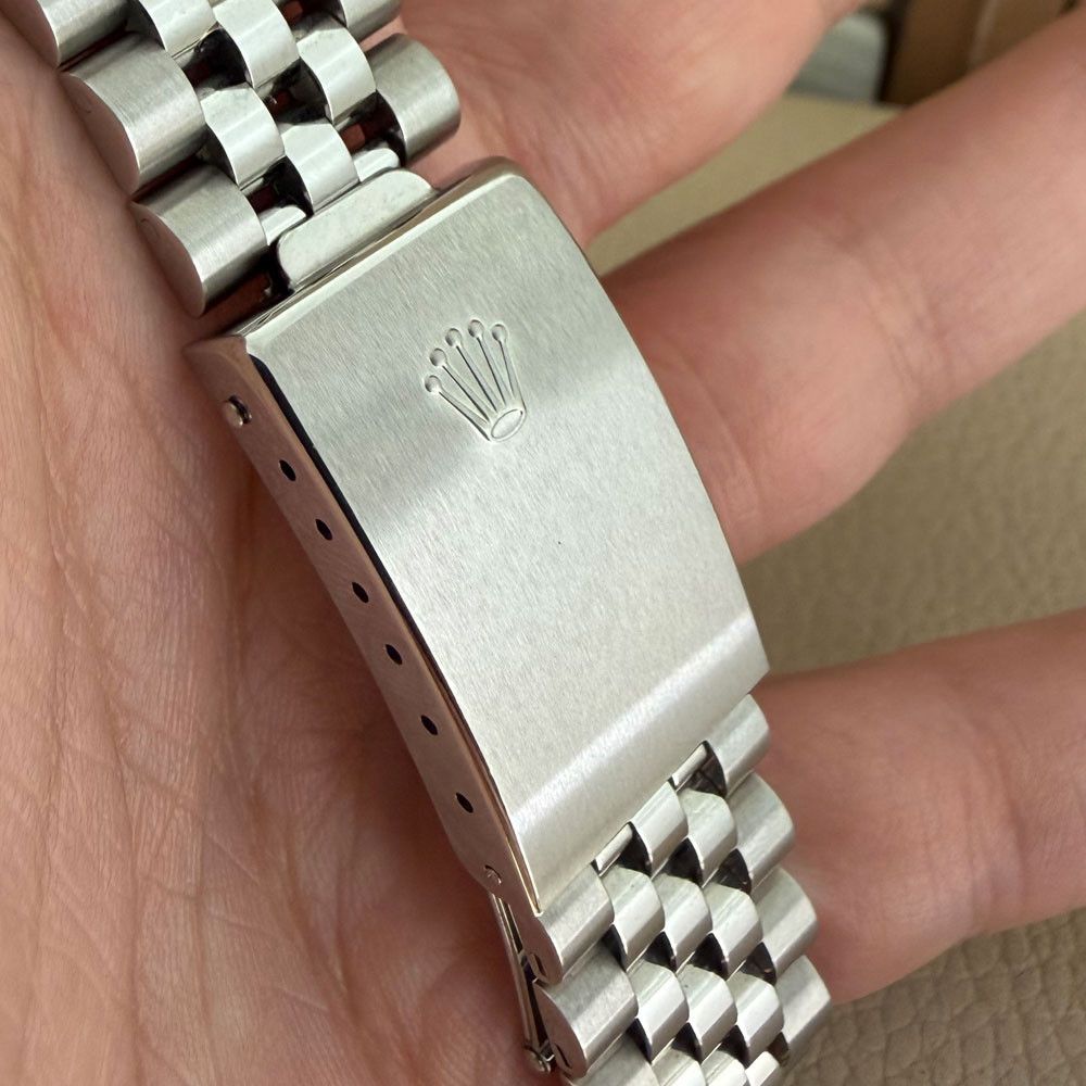Rolex GMT-Master 1675 10