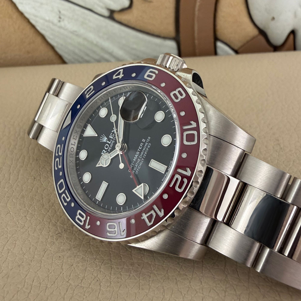 Rolex GMT-Master II 116719BLRO 14