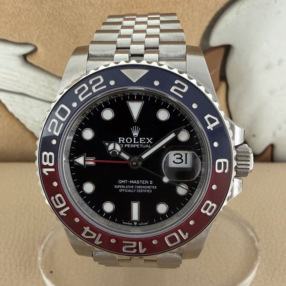 Rolex GMT-Master II Pepsi 126710BLRO 0