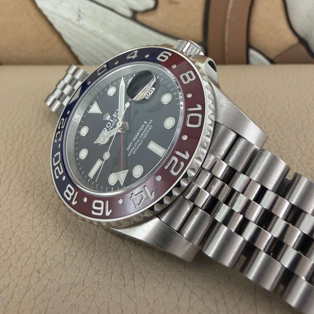 Rolex GMT-Master II Pepsi 126710BLRO 14