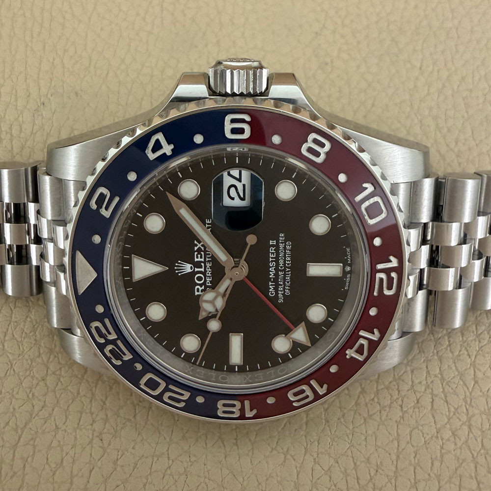 Rolex GMT-Master II Pepsi 126710BLRO 15