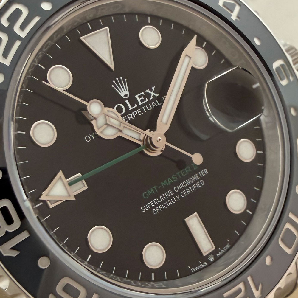 Rolex GMT-Master II Bruce Wayne 126710GRNR 6