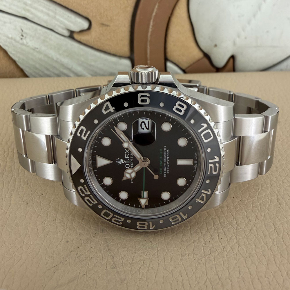 Rolex GMT-Master II Bruce Wayne 126710GRNR 7