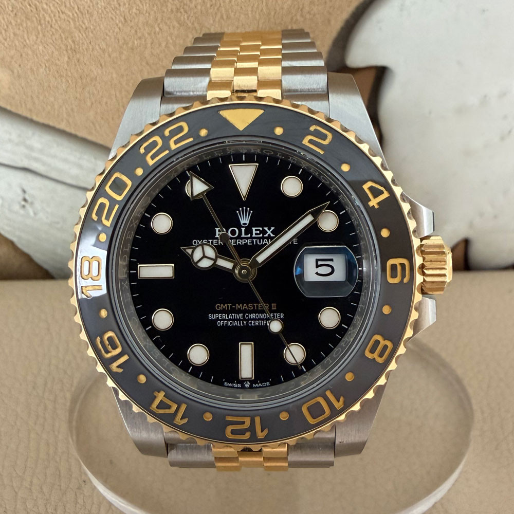 Rolex GMT-Master II Zombie 126713GRNR 0