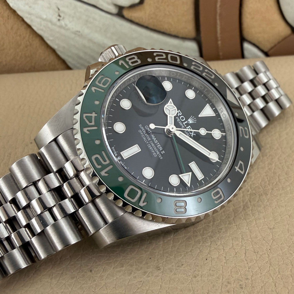 Rolex GMT-Master II Sprite 126720VTNR 14