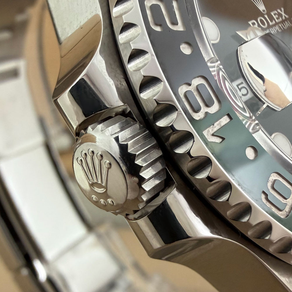 Rolex GMT-Master II Sprite 126720VTNR 4
