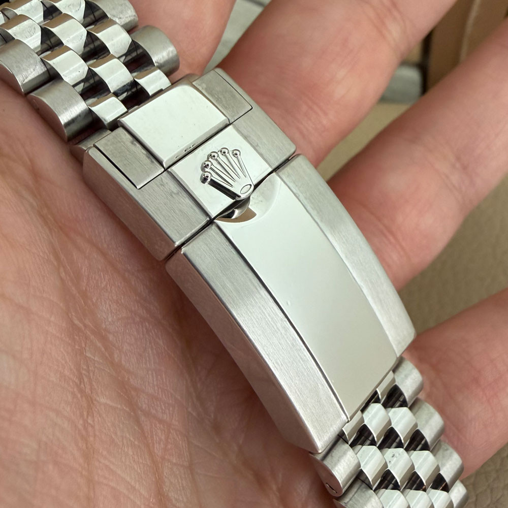 Rolex GMT-Master II Sprite 126720VTNR 9