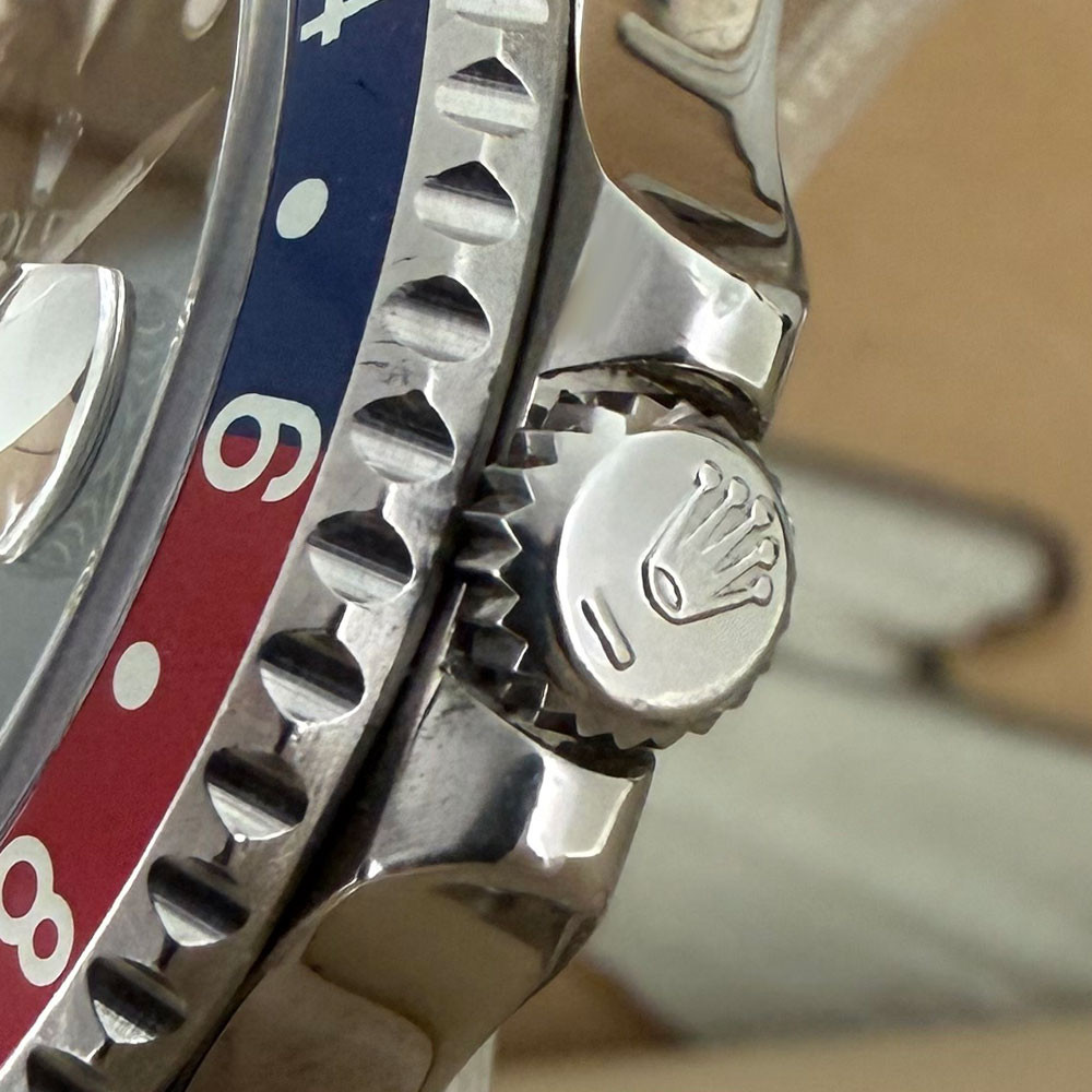 Rolex GMT-Master II Pepsi 16710 3