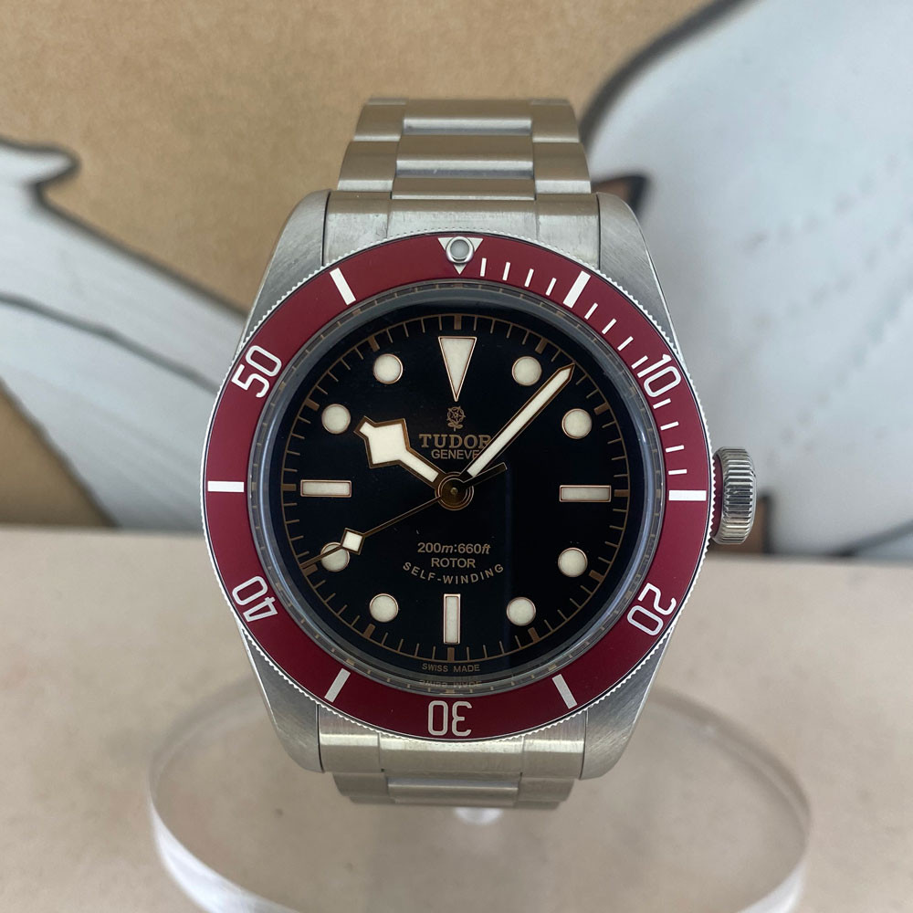 Tudor Heritage Black Bay Smile 79220R 0