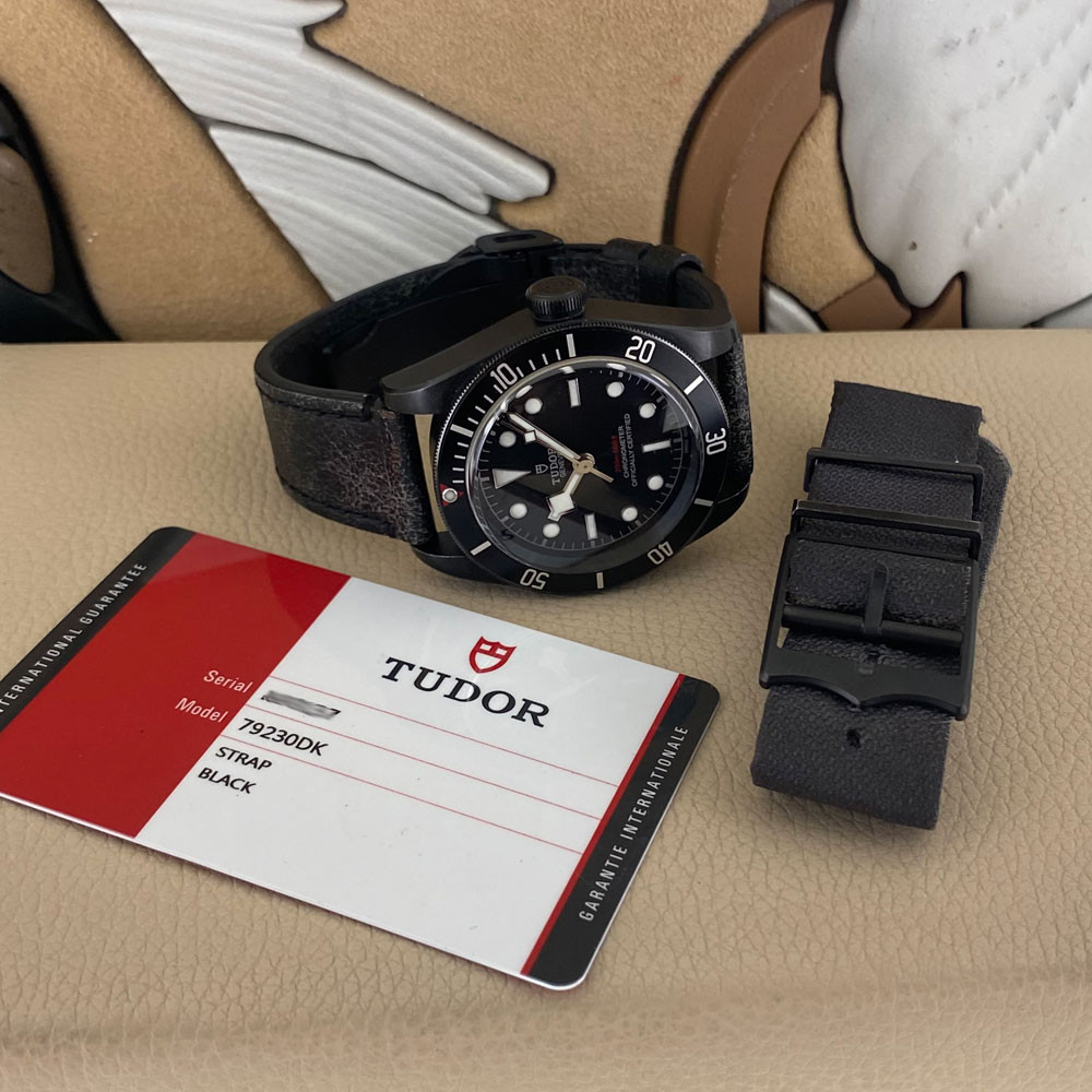 Tudor Heritage Black Bay Dark 79230DK 1