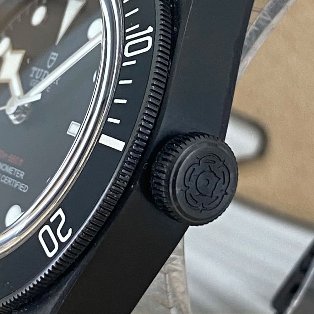 Tudor Heritage Black Bay Dark 79230DK 4