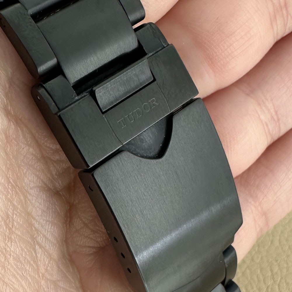 Tudor Heritage Black Bay Dark 79230DK 9