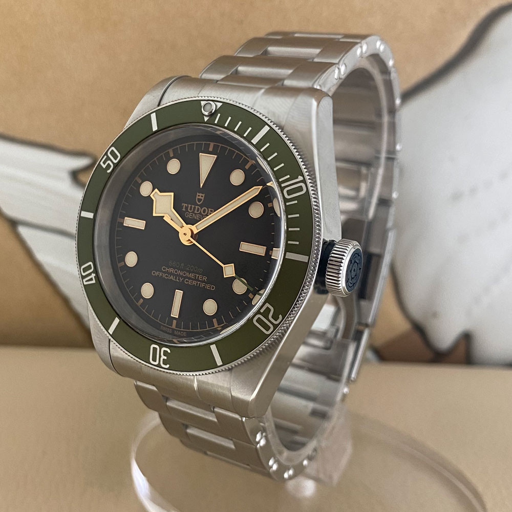Tudor Heritage Black Bay Harrods Edition 79230G 2
