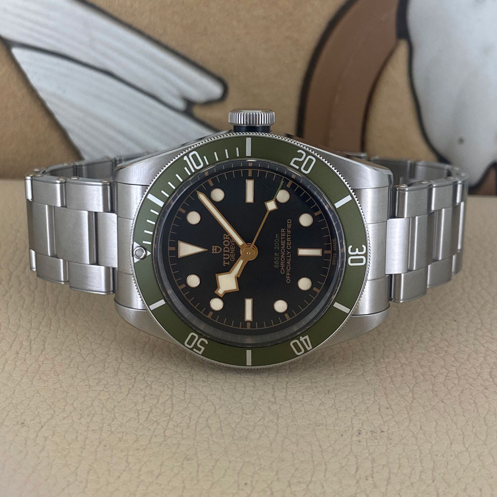 Tudor Heritage Black Bay Harrods Edition 79230G 7