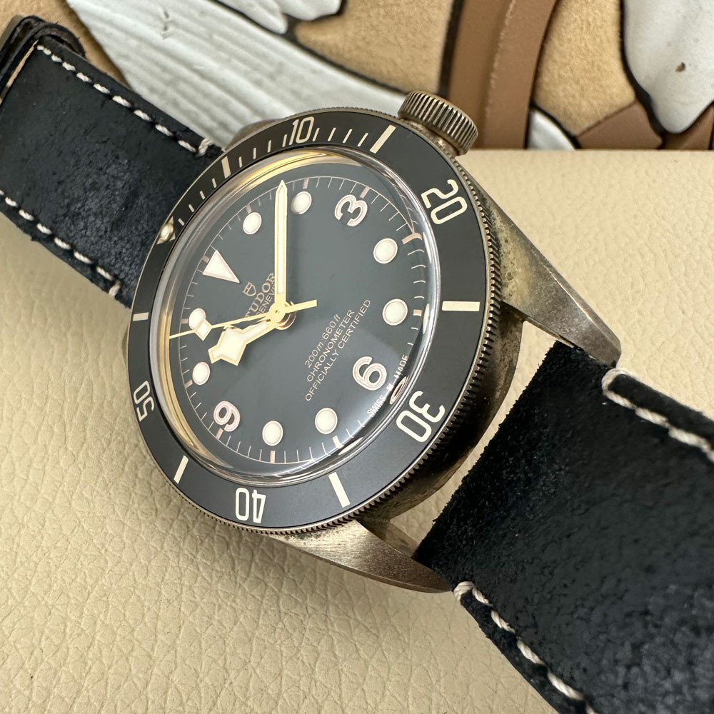 Tudor Heritage Black Bay Bronze 79250BA 14