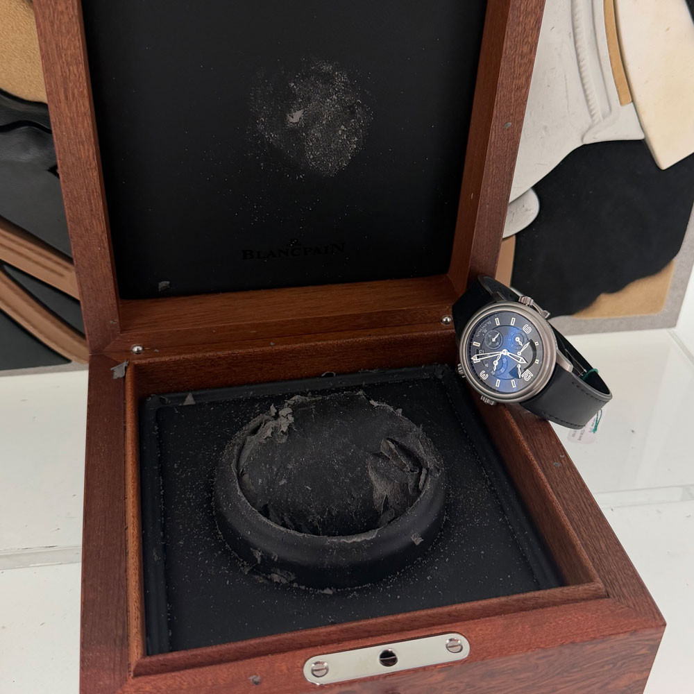 Blancpain Leman Reveil GMT 2041-1230-64B 2