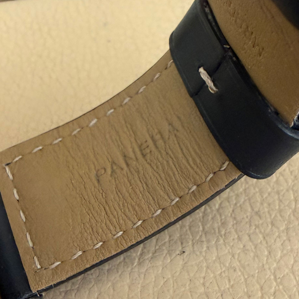 Panerai Luminor Logo PAM01085 11