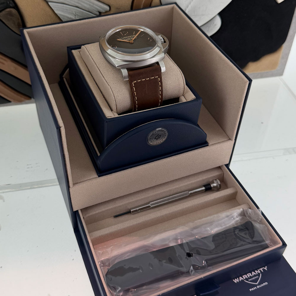 Panerai Luminor PAM01628 2