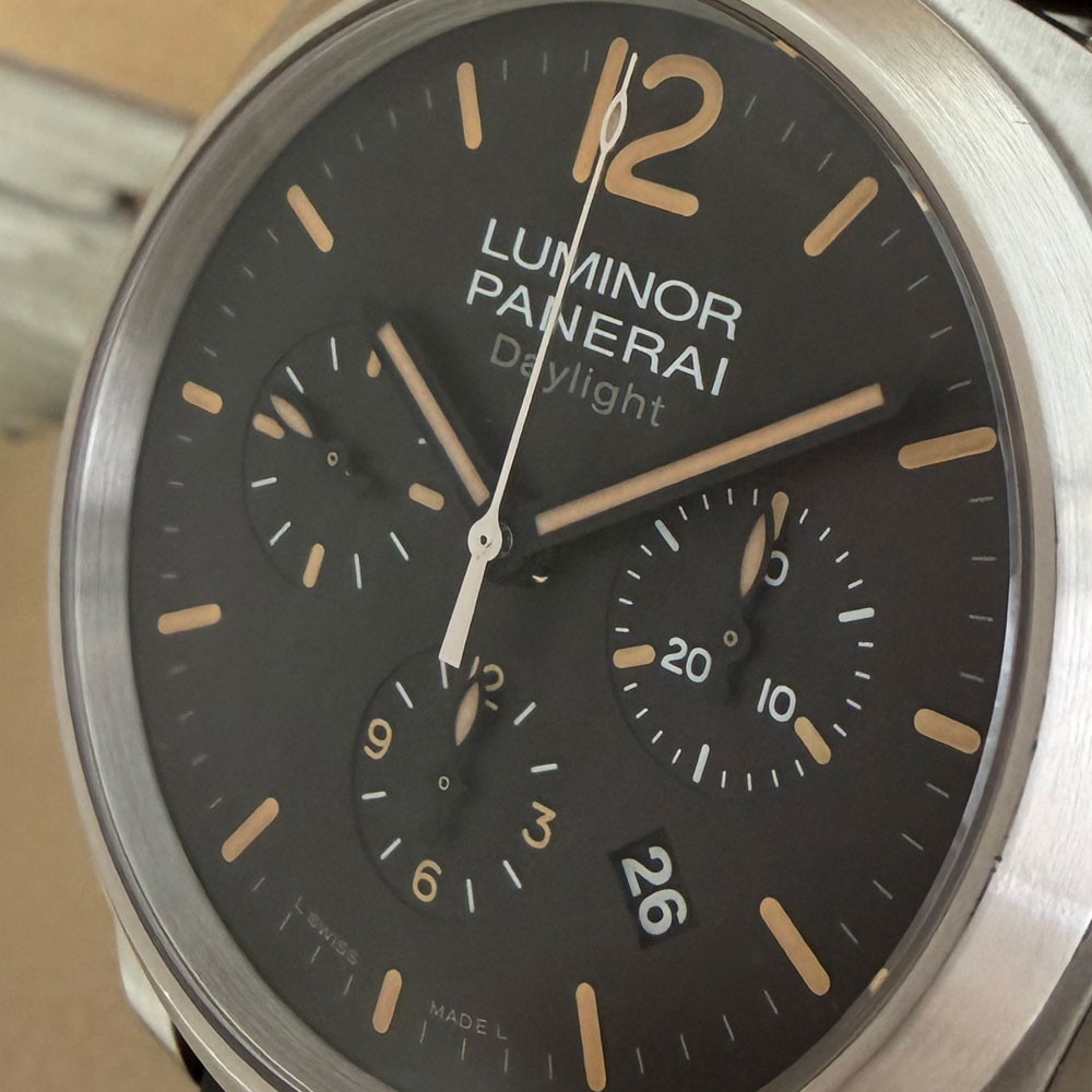 Panerai Luminor Chronograph Daylight PAM00356 5