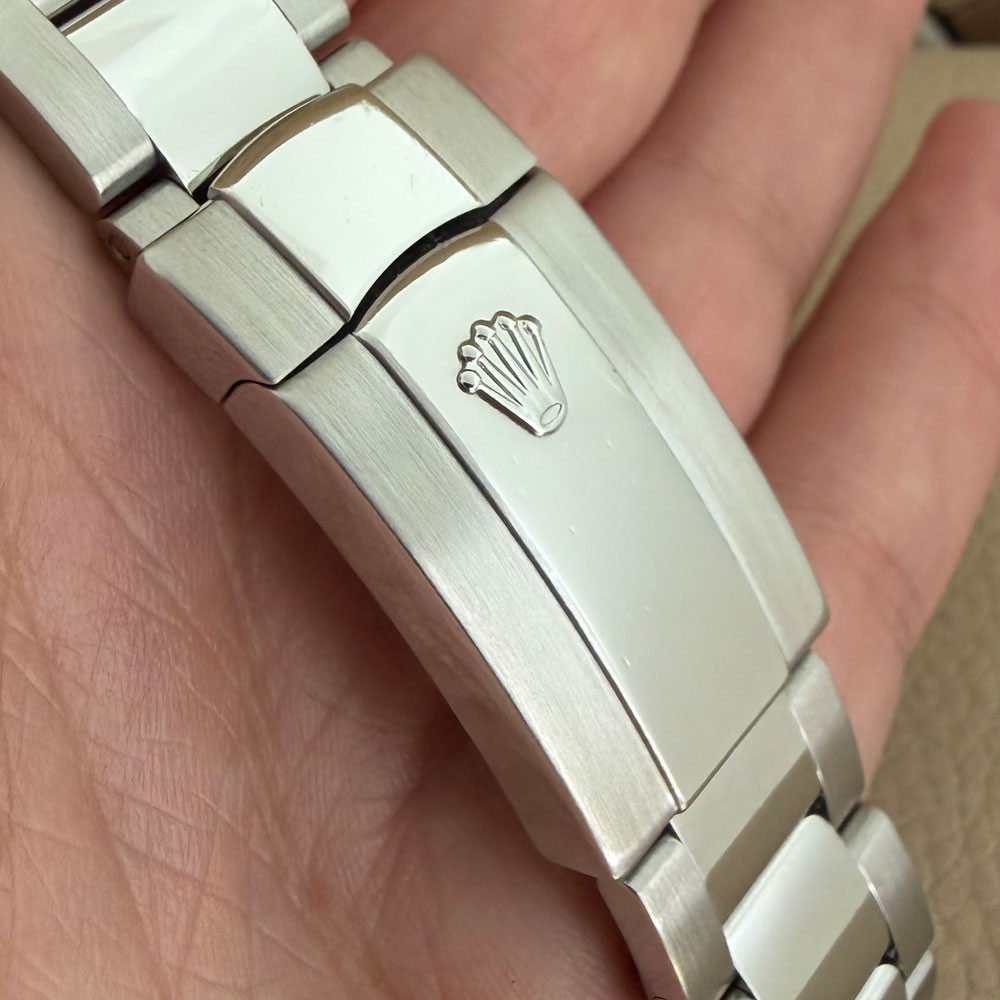 Rolex Milgauss 116400 9