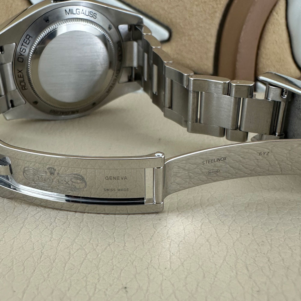 Rolex Milgauss Vetro Verde 116400GV 9