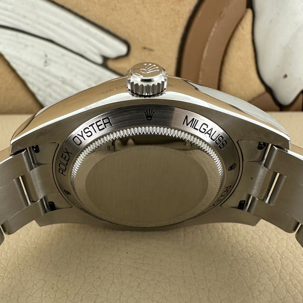 Rolex Milgauss Vetro Verde 116400GV 8