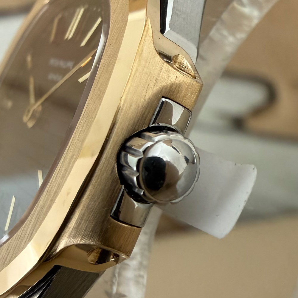 Patek Philippe Nautilus Lady 4700/1 4