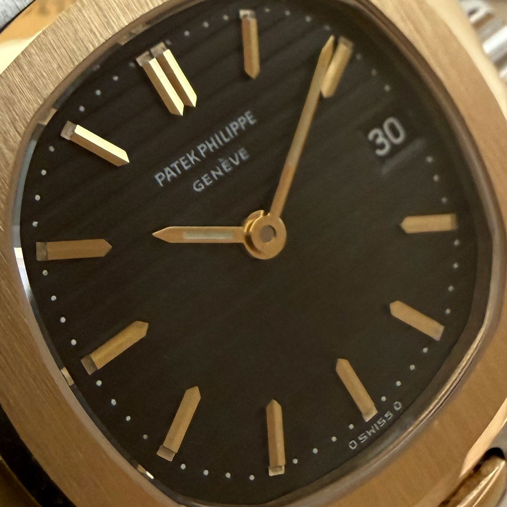 Patek Philippe Nautilus Lady 4700/1 6