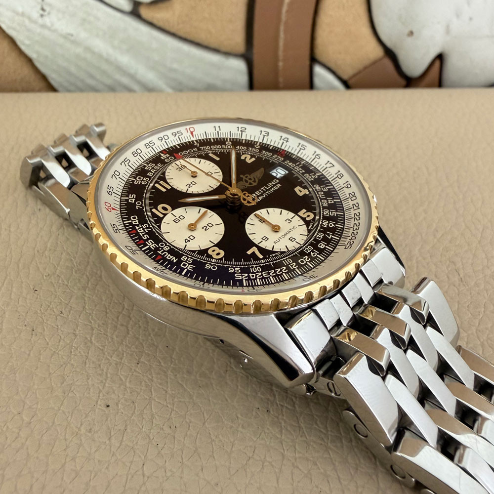 Breitling Old Navitimer II D13022 11