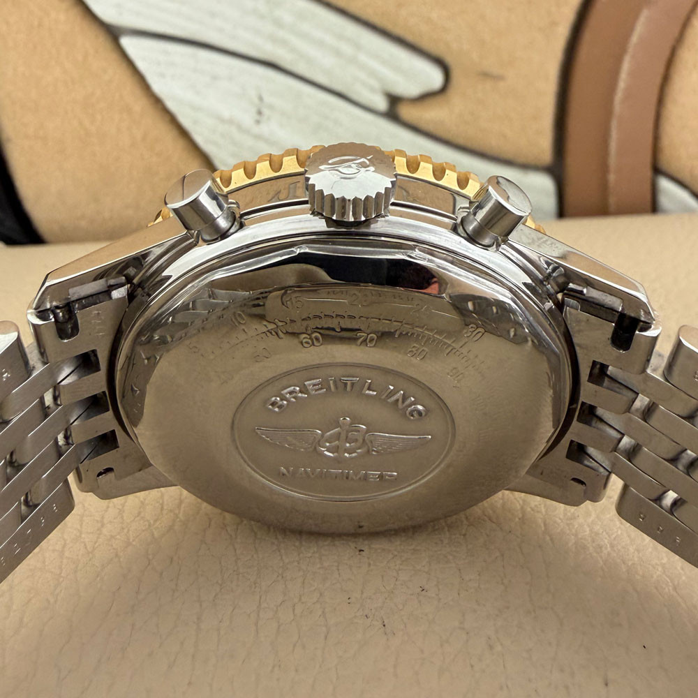 Breitling Old Navitimer II D13022 7