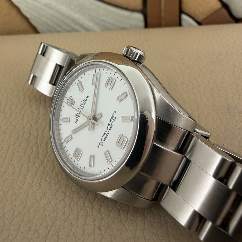 Rolex Oyster Perpetual 31mm 177200 12