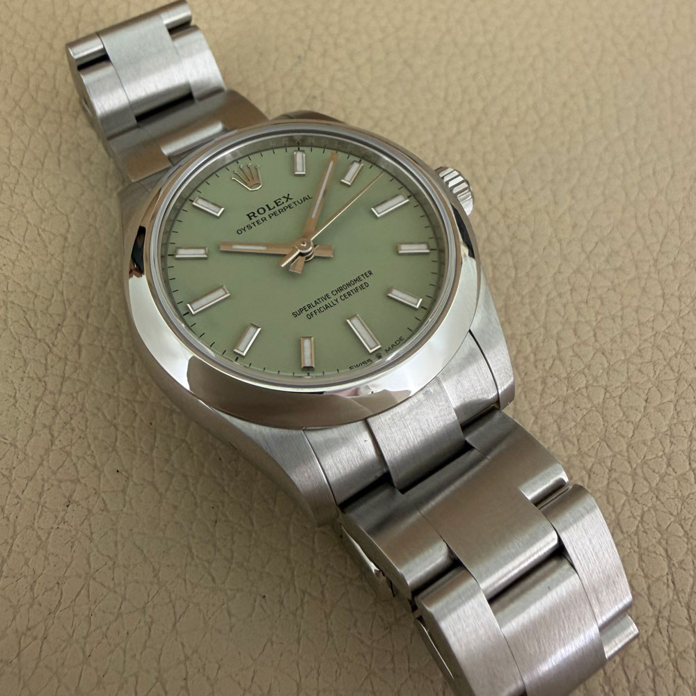 Rolex Oyster Perpetual 31mm Pistachio 277200 13