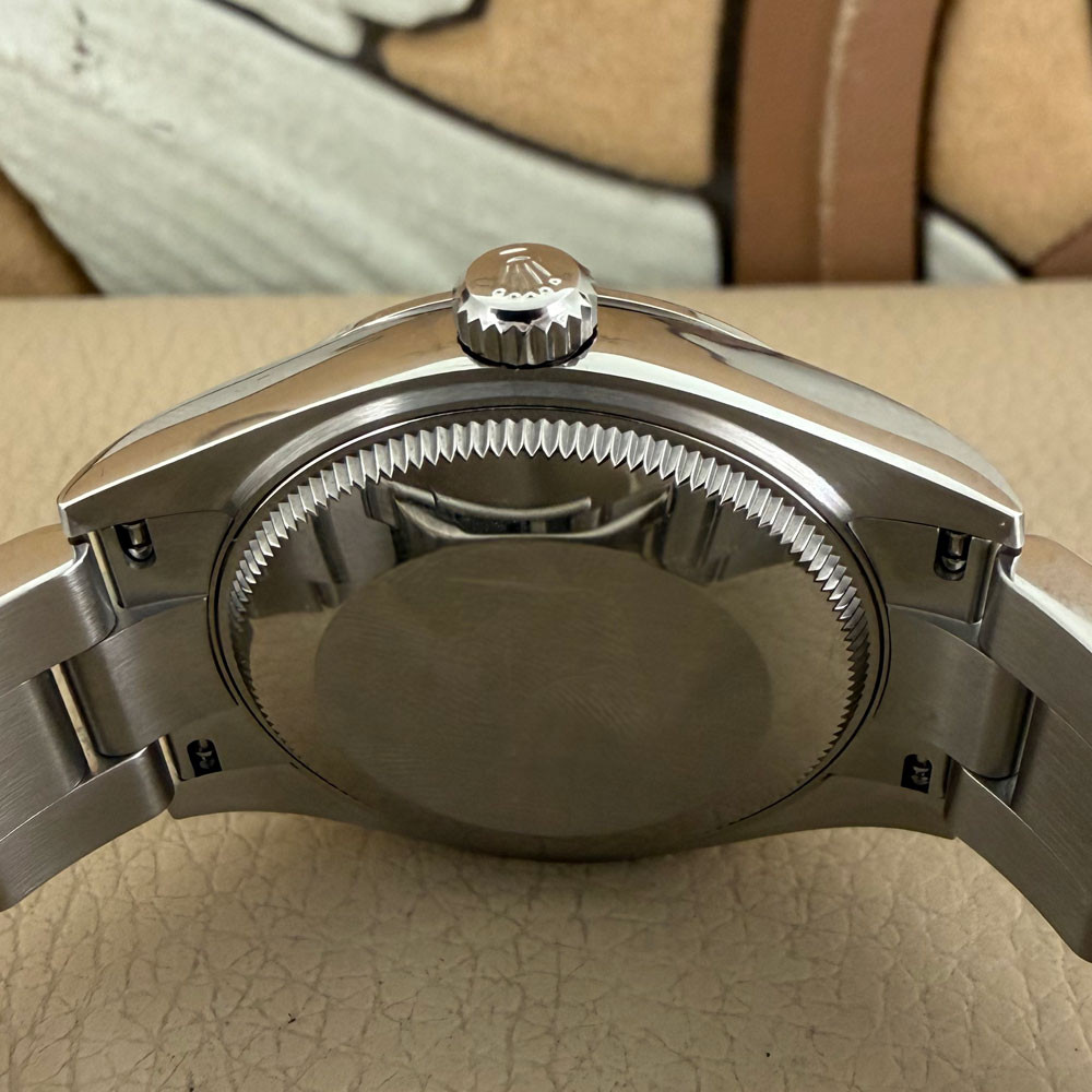 Rolex Oyster Perpetual 31mm Pistachio 277200 8