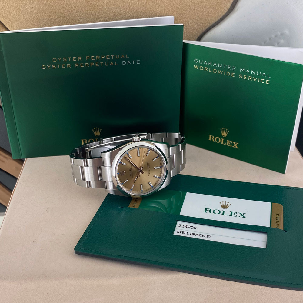 Rolex Oyster Perpetual 34mm 114200 9