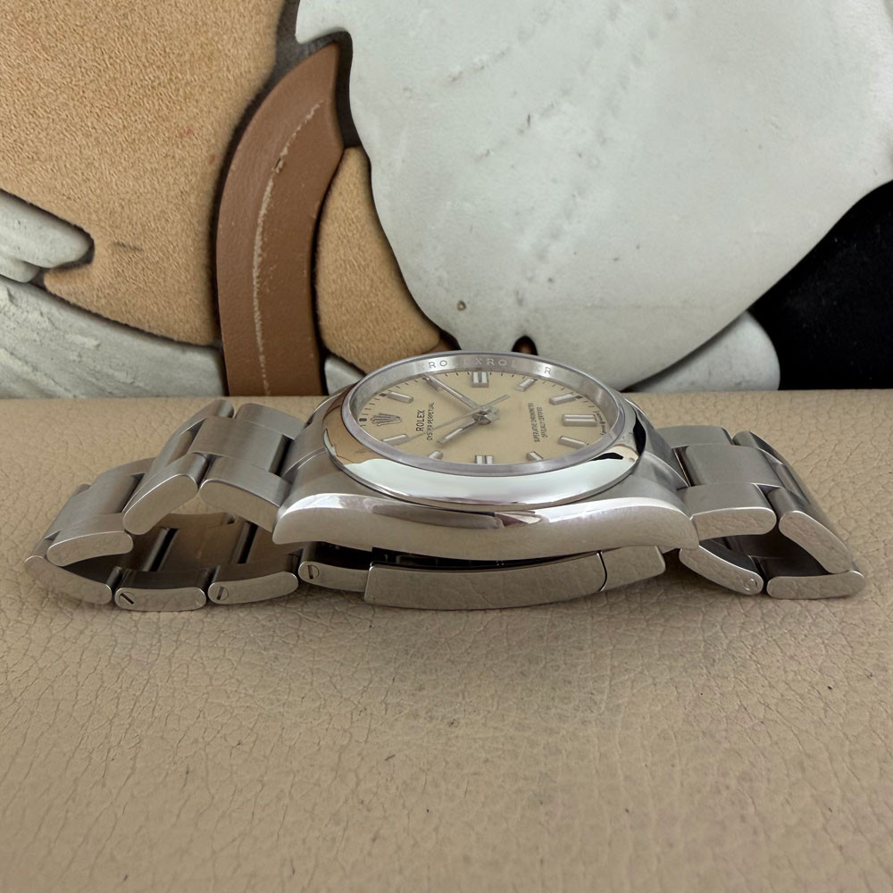 Rolex Oyster Perpetual 36mm Beige 126000 12