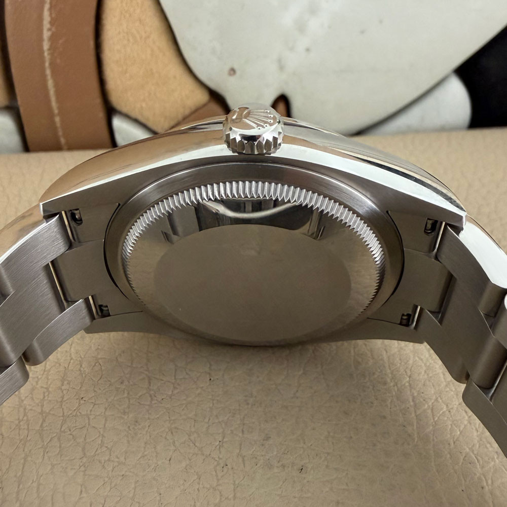 Rolex Oyster Perpetual 36mm Beige 126000 8