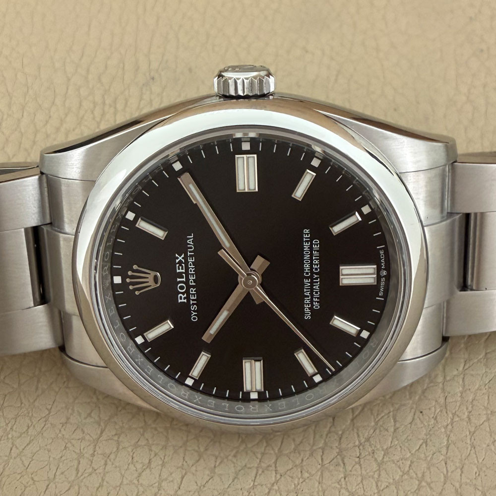 Rolex Oyster Perpetual 36mm Black 126000 16