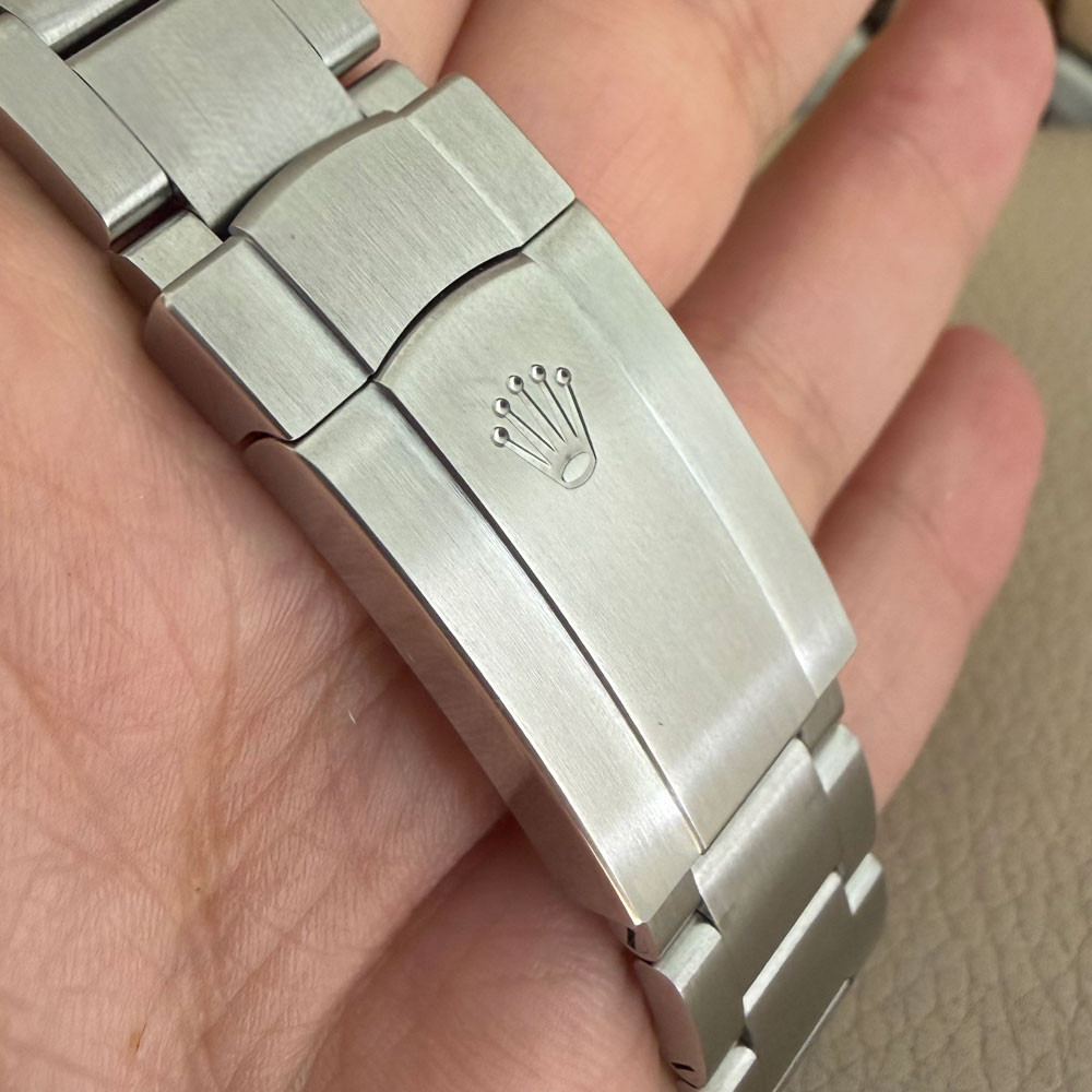 Rolex Oyster Perpetual 36mm Blue 126000 9