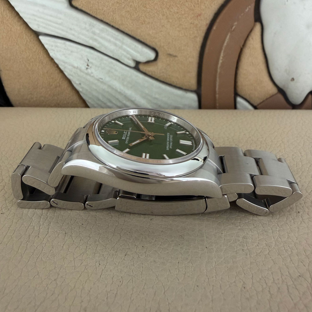 Rolex Oyster Perpetual 36mm Green 126000 12