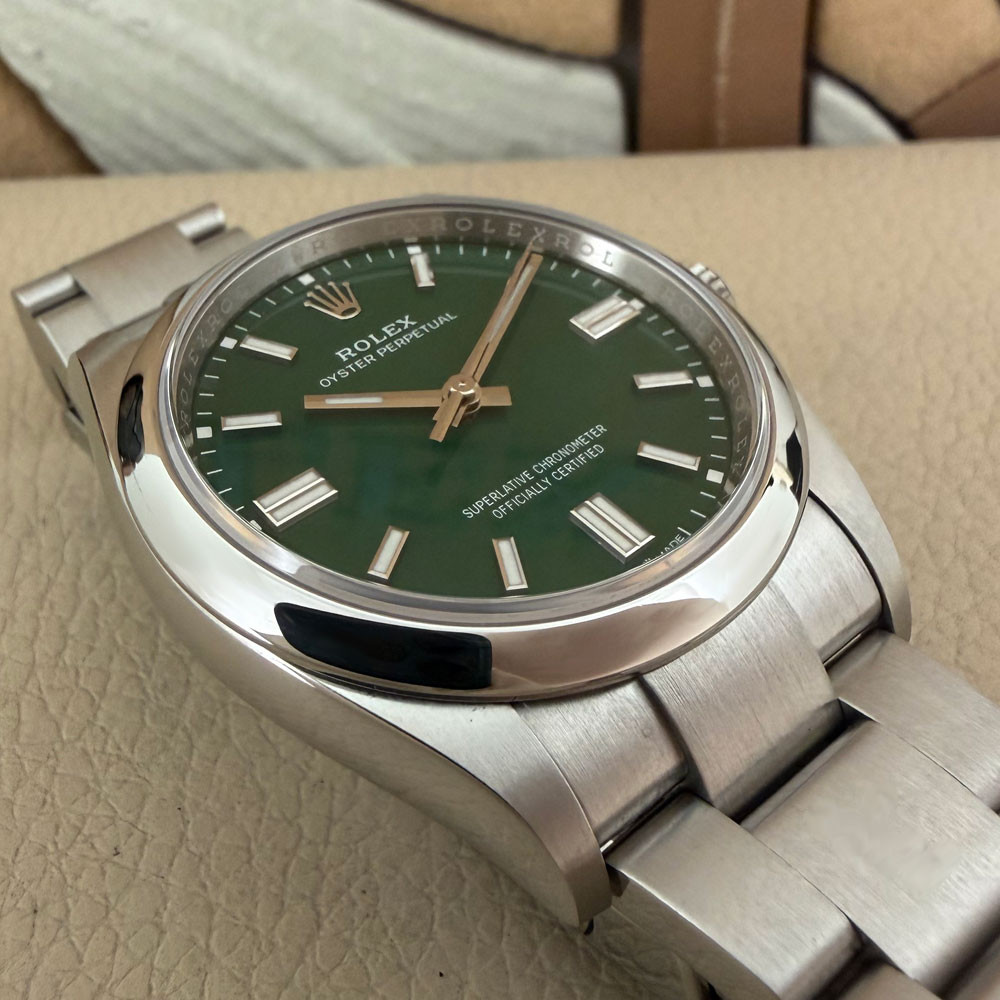 Rolex Oyster Perpetual 36mm Green 126000 13