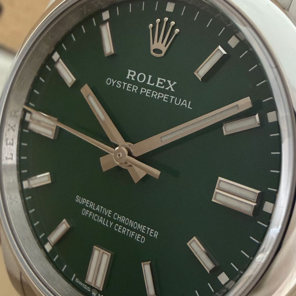 Rolex Oyster Perpetual 36mm Green 126000 5