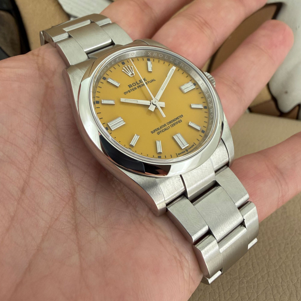 Rolex Oyster Perpetual 36mm Yellow 126000 10
