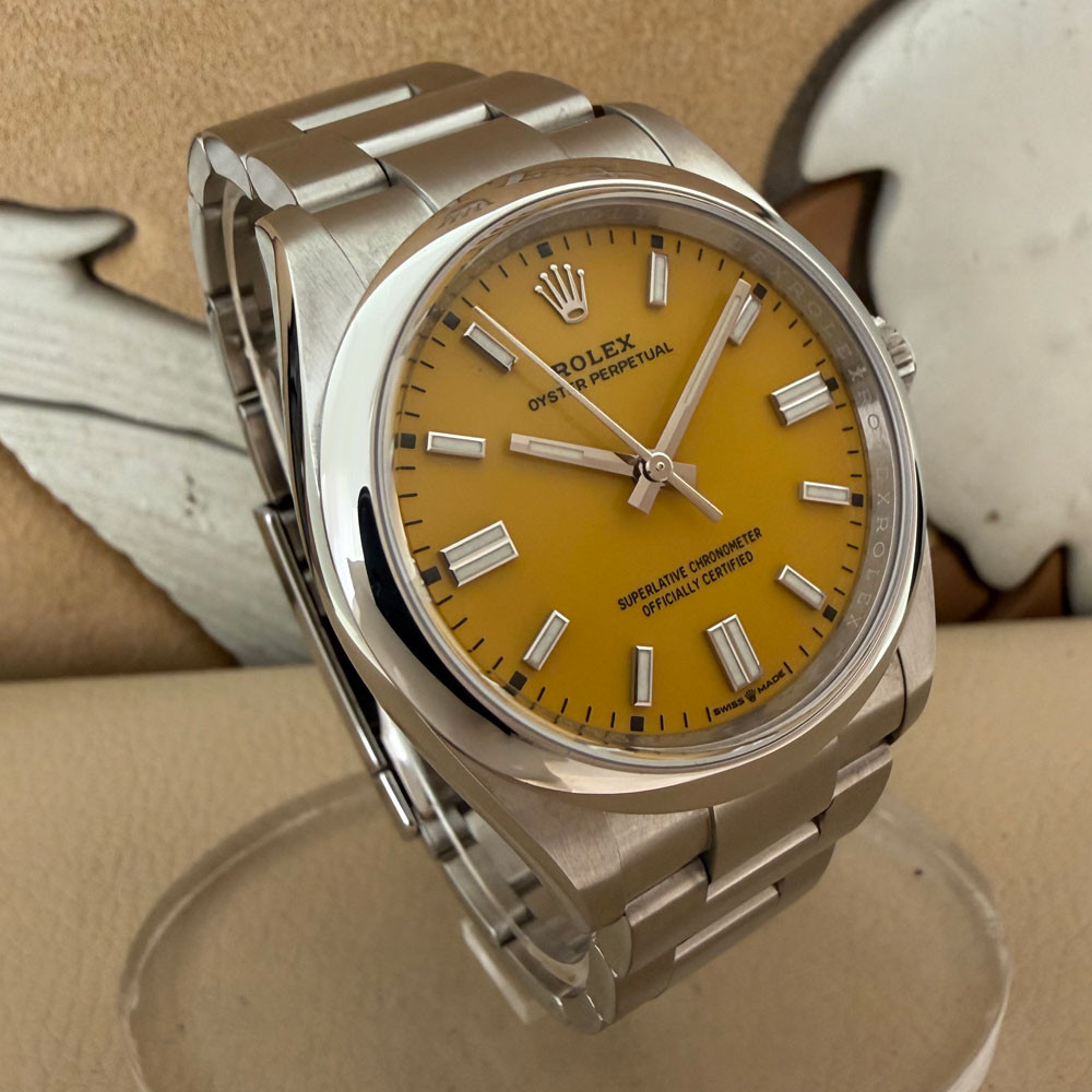 Rolex Oyster Perpetual 36mm Yellow 126000 3