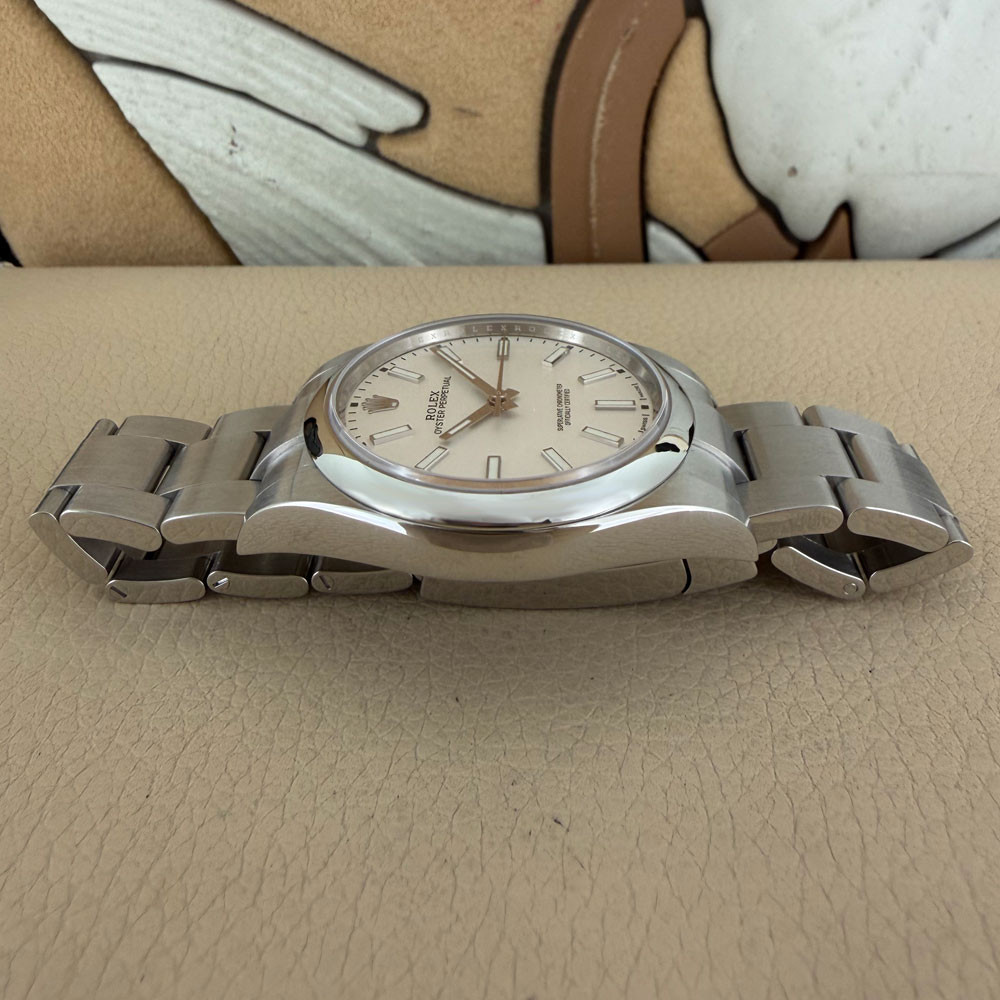 Rolex Oyster Perpetual 39mm White 114300 12