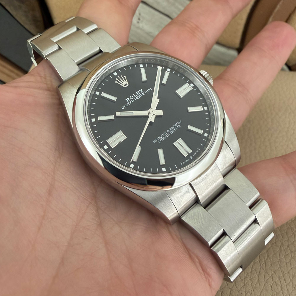 Rolex Oyster Perpetual 41 Black 124300 10