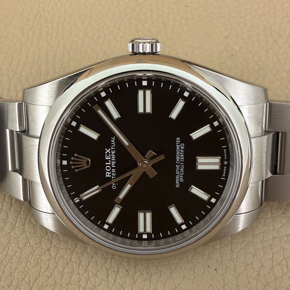 Rolex Oyster Perpetual 41 Black 124300 15