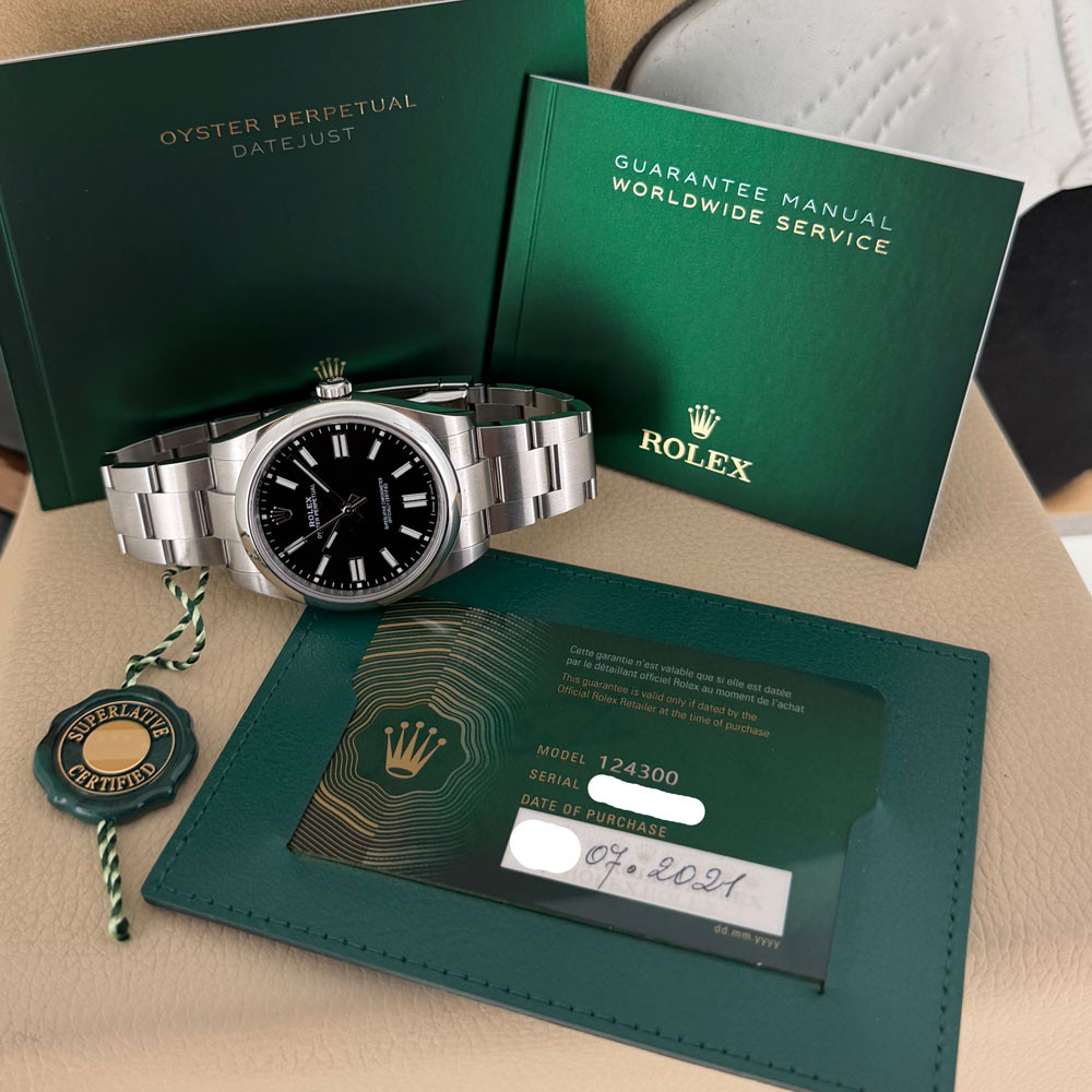 Rolex Oyster Perpetual 41 Black 124300 1