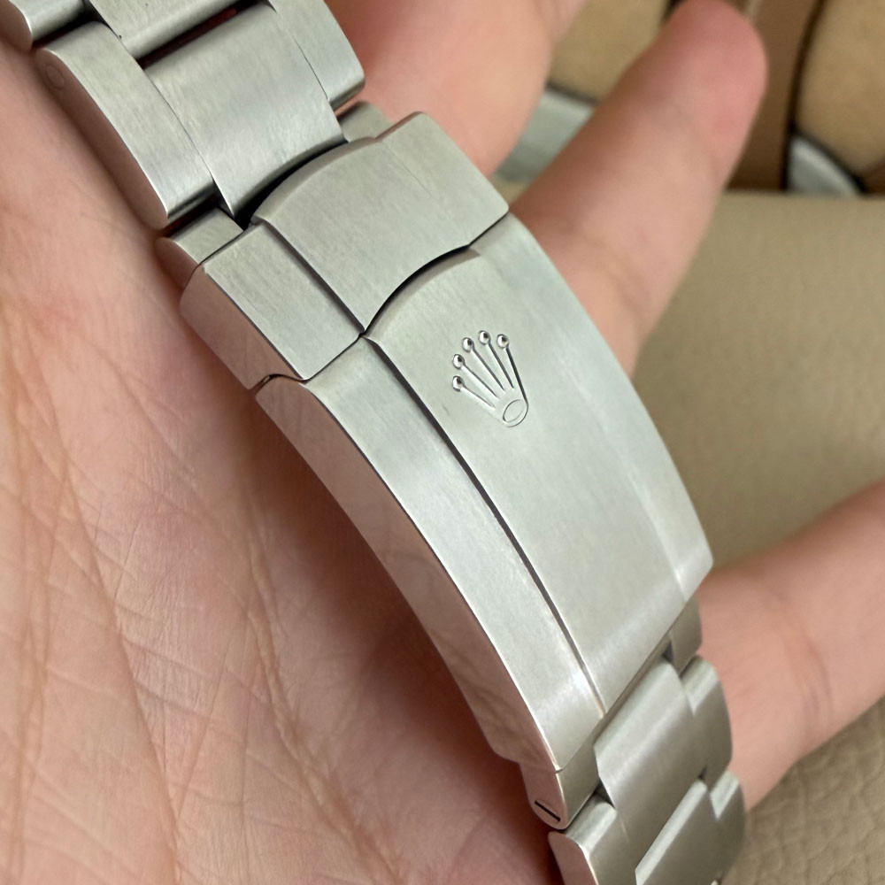 Rolex Oyster Perpetual 41 Celebration 124300 9